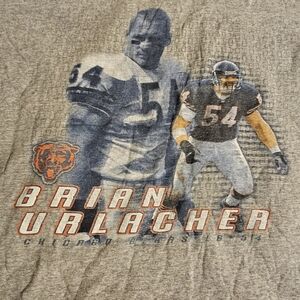 Vintage Chicago Bears Brian Urlacher Graphic T-Shirt